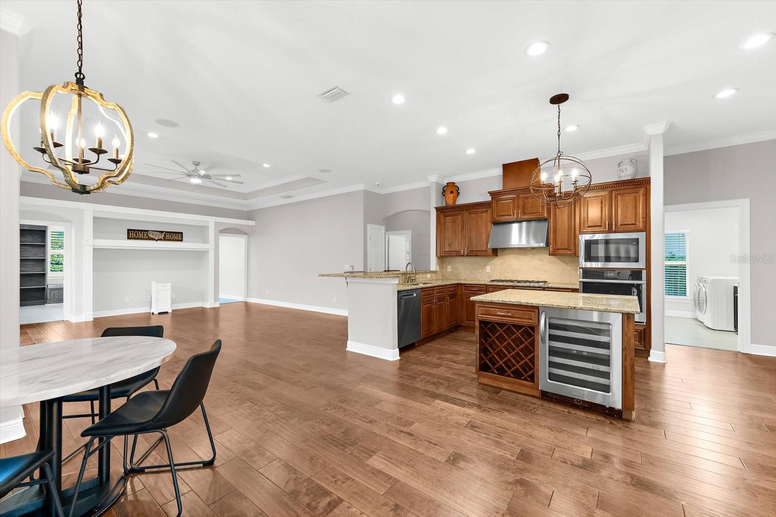 Image 17 of 55 For 761 Winslow Park Boulevard