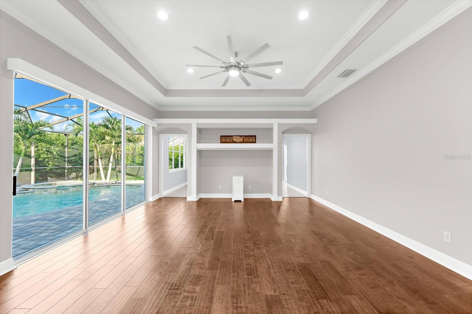 Image 18 of 55 For 761 Winslow Park Boulevard