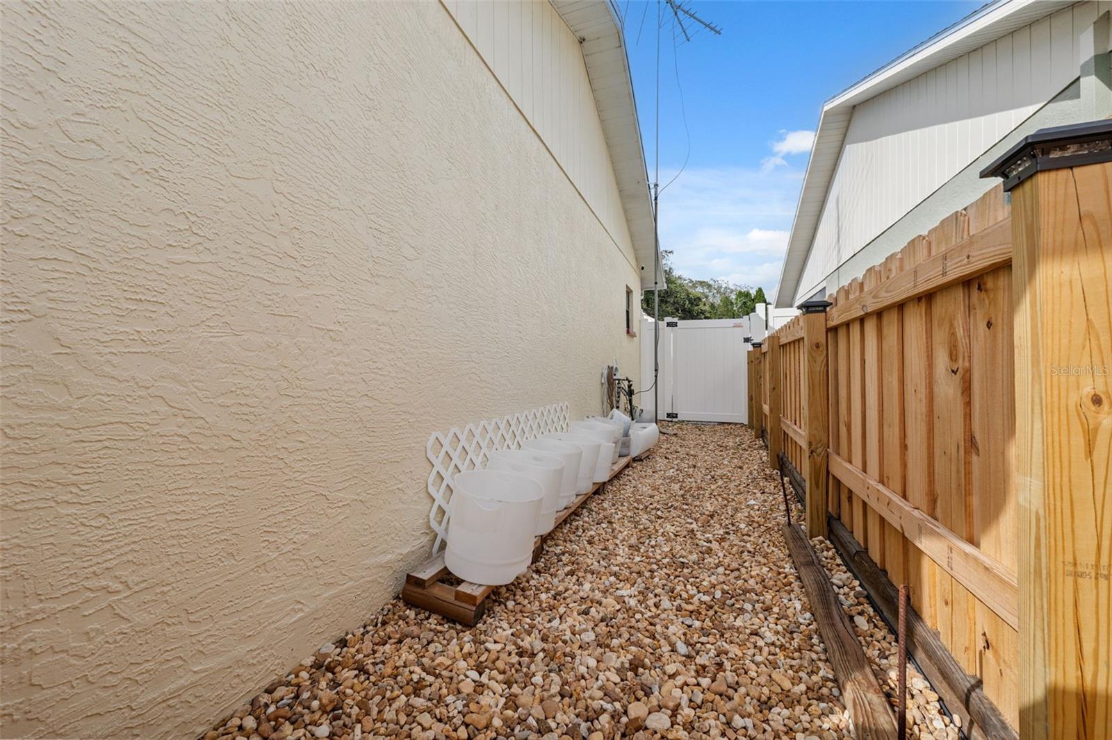 Image 37 of 50 For 11422 Brown Bear Lane