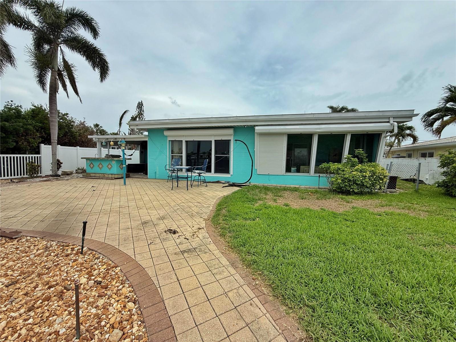 Image 16 of 43 For 10246 Tarpon Drive
