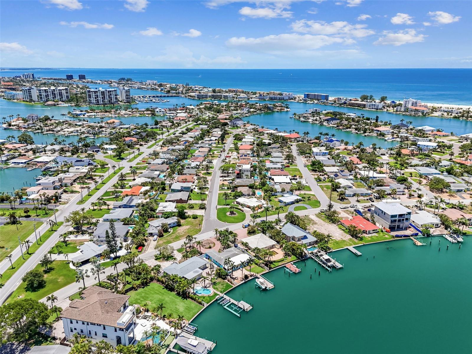Image 21 of 43 For 10246 Tarpon Drive