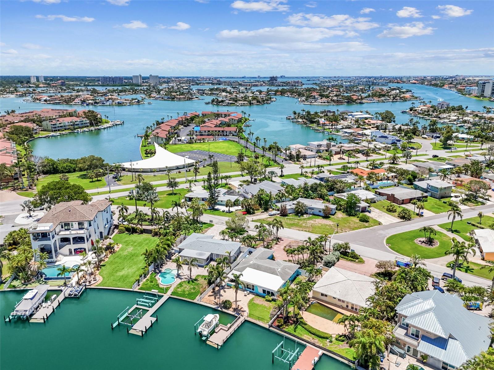 Image 24 of 43 For 10246 Tarpon Drive