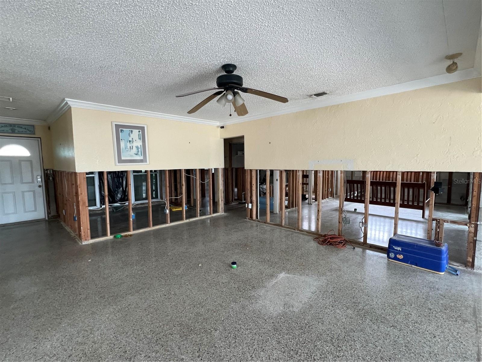 Image 35 of 43 For 10246 Tarpon Drive