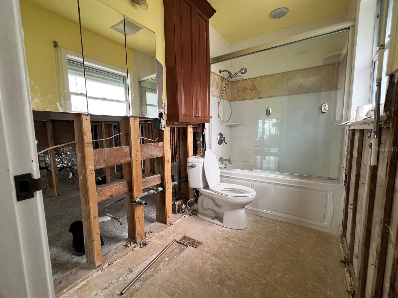 Image 38 of 43 For 10246 Tarpon Drive