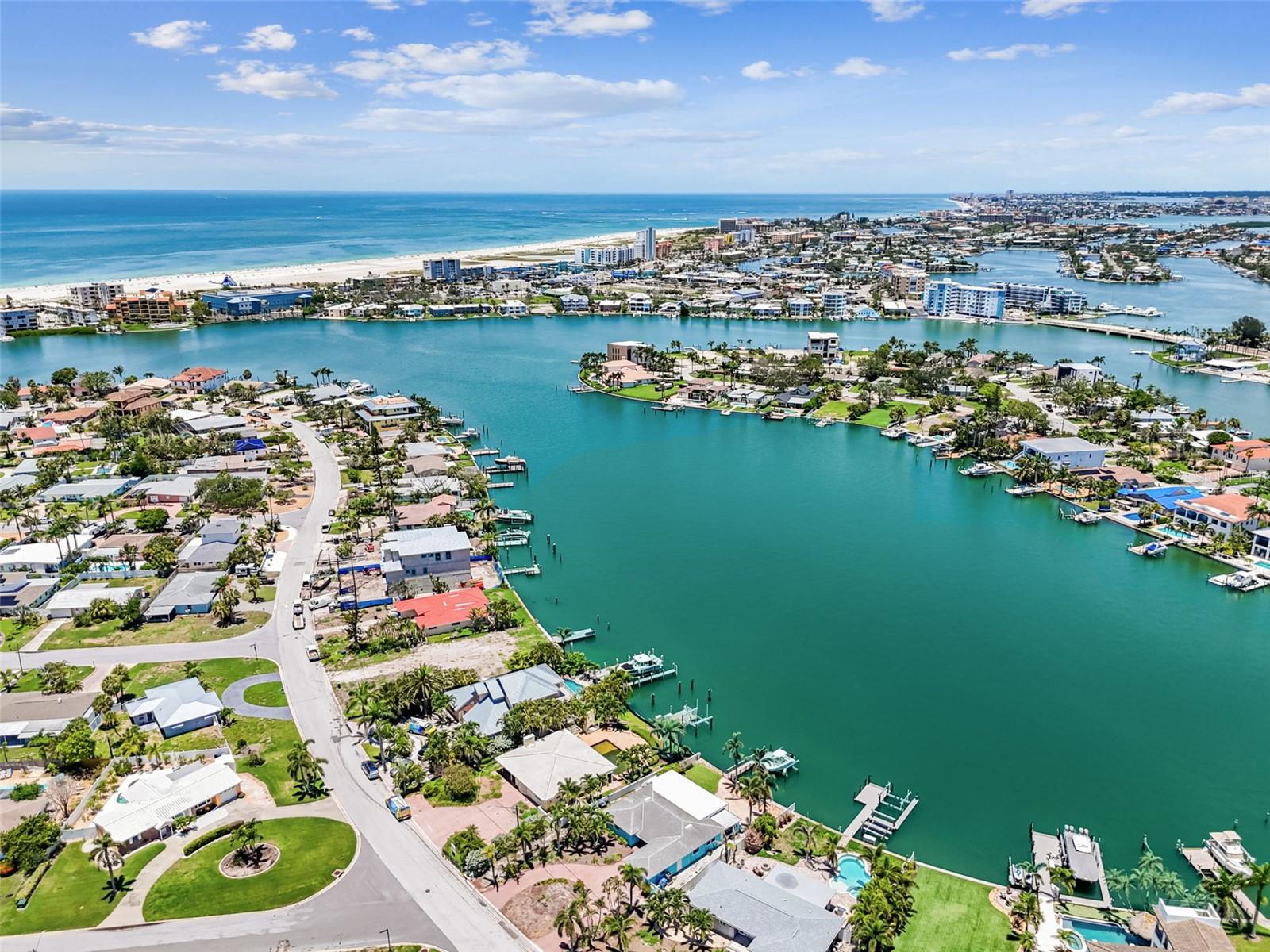 Image 4 of 43 For 10246 Tarpon Drive