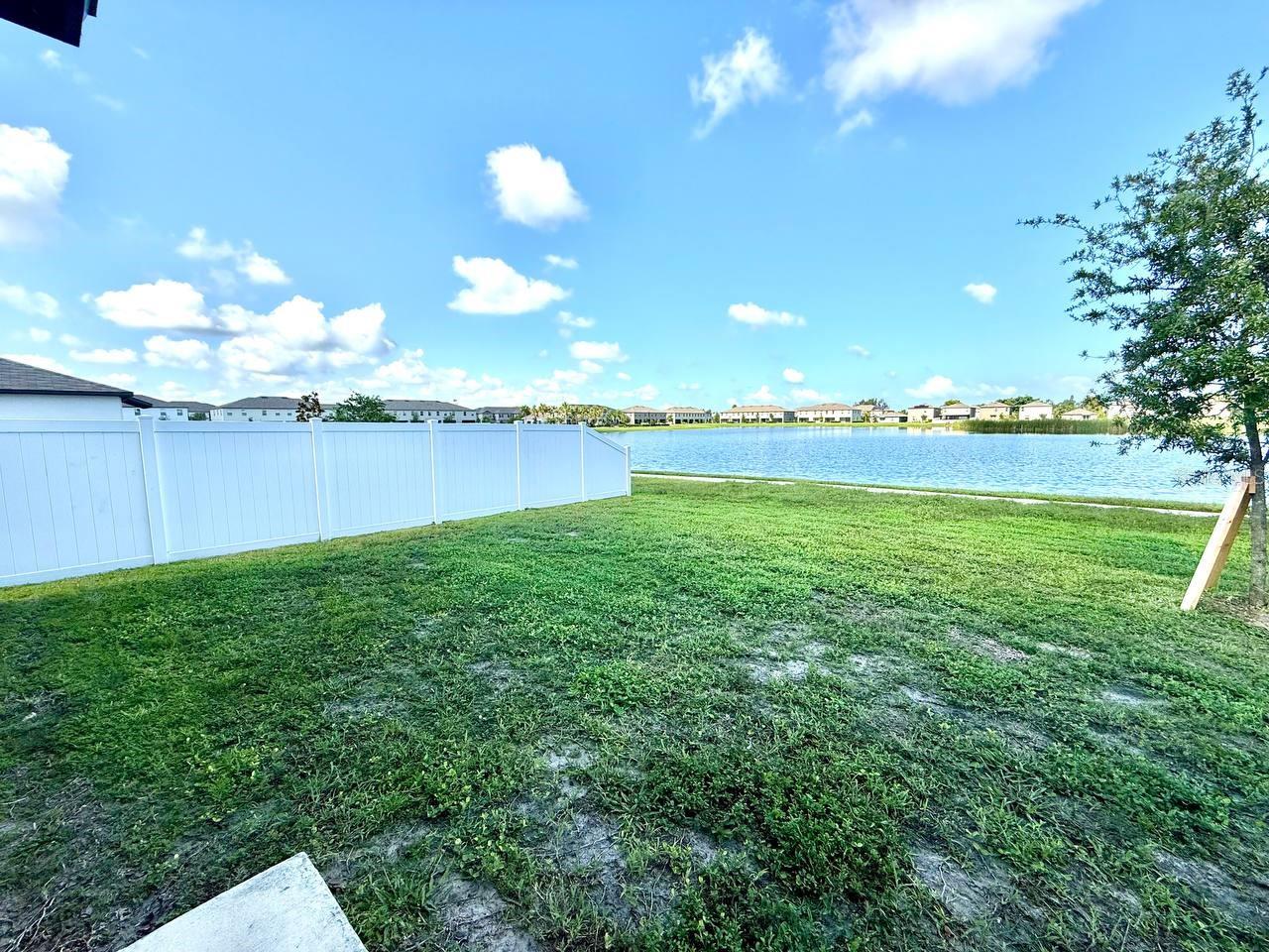 Image 40 of 45 For 1036 Royal Empress Drive