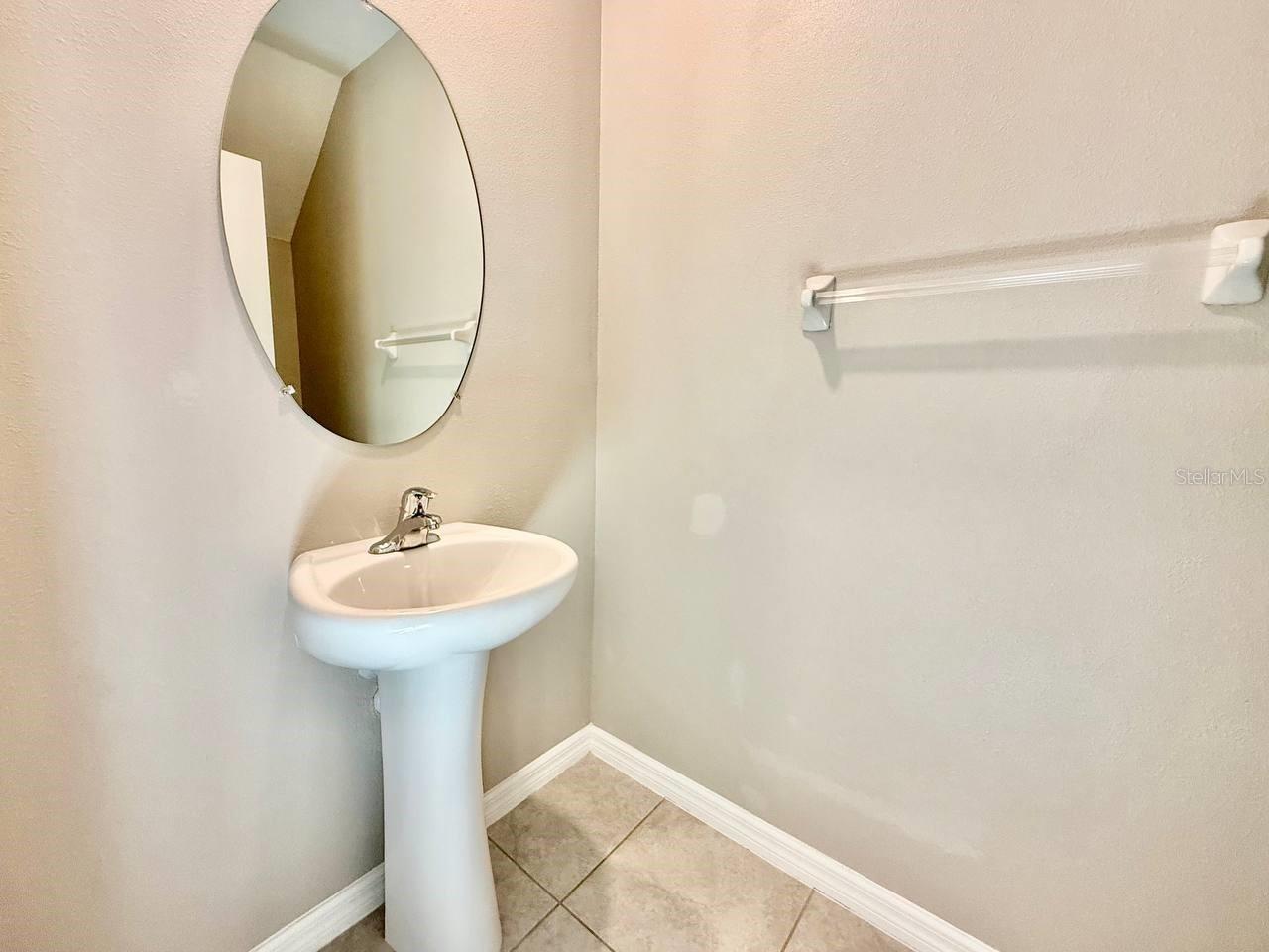 Image 6 of 45 For 1036 Royal Empress Drive