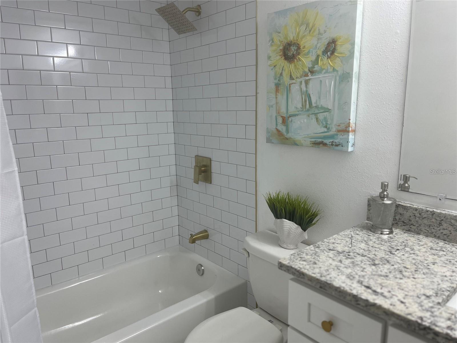 Image 12 of 19 For 8602 Champlain Court 92