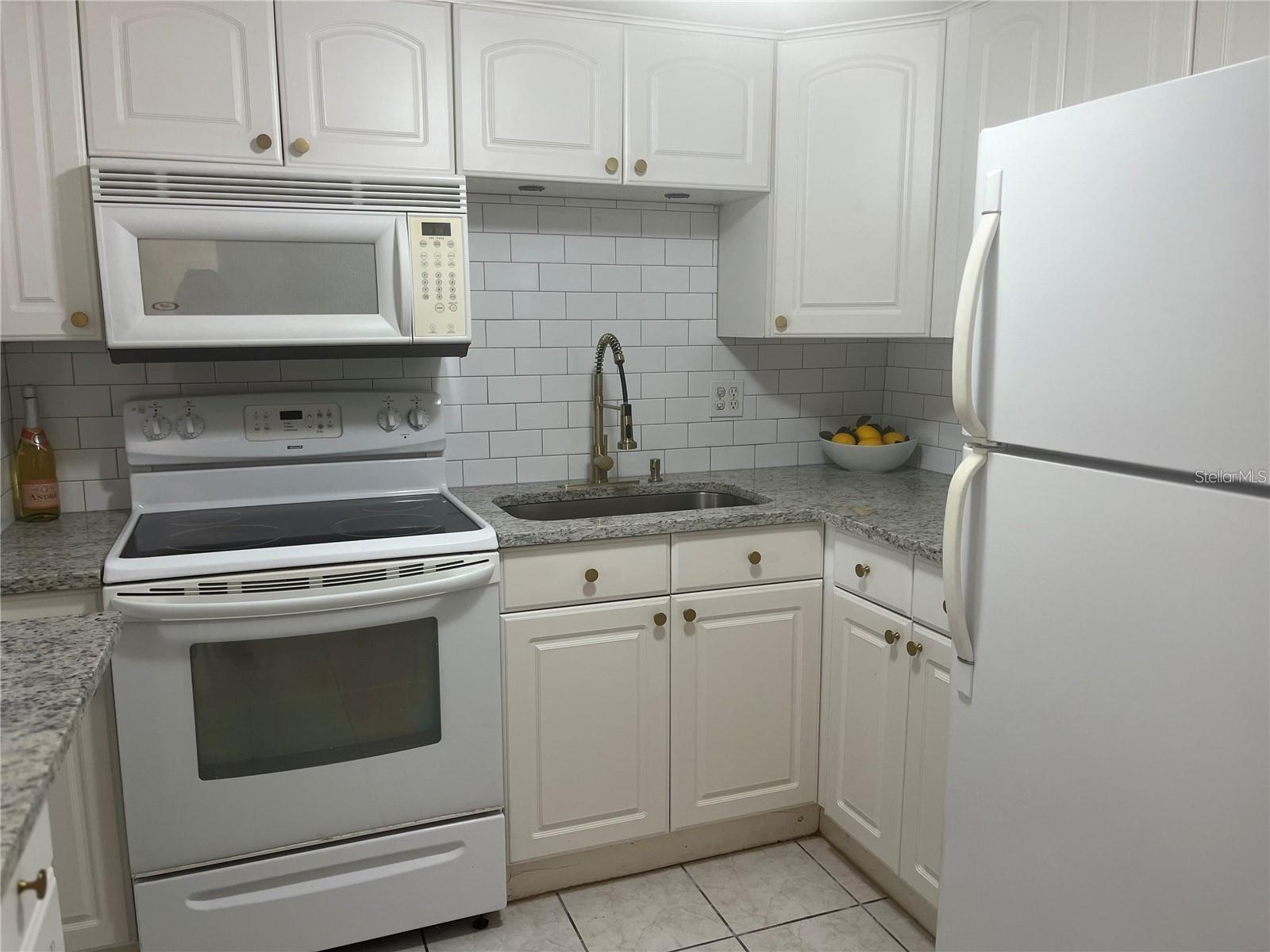 Image 8 of 19 For 8602 Champlain Court 92