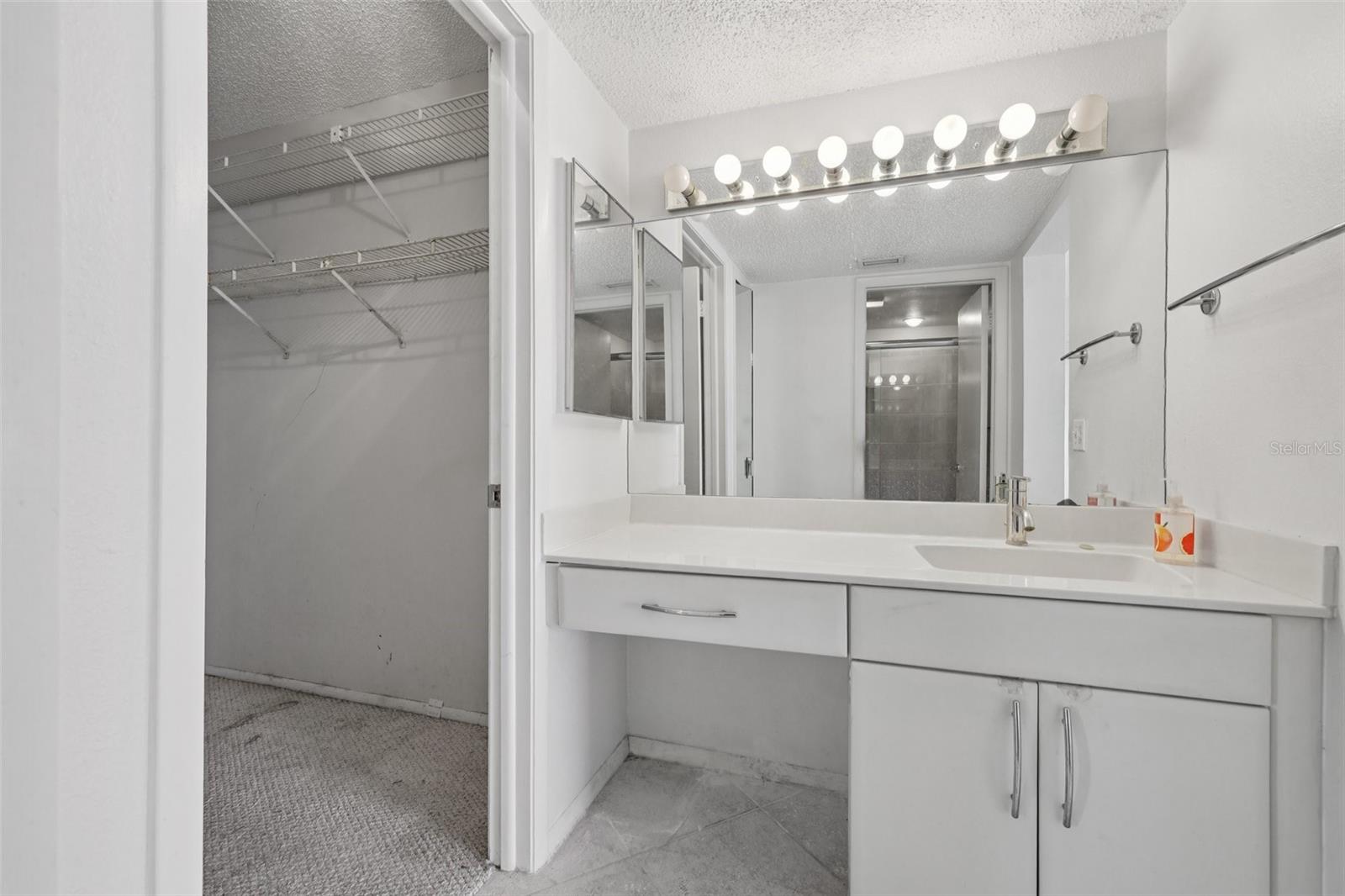 Image 13 of 29 For 7300 Sun Island Drive S 1602