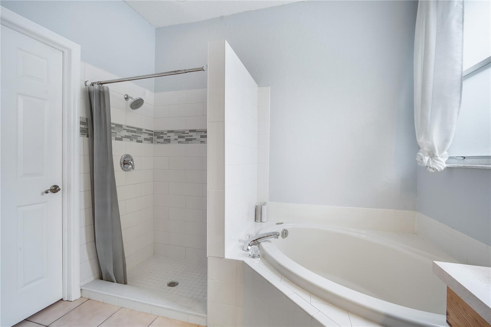 Image 11 of 24 For 1714 Loriana Street