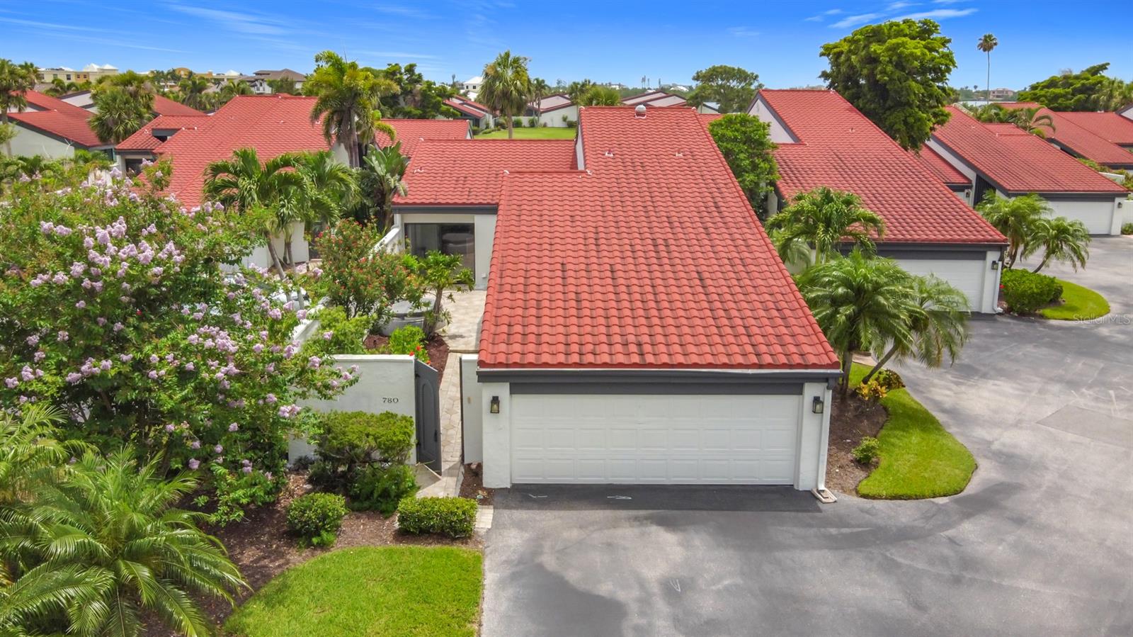 Image 2 of 53 For 780 Sarabay Road 16