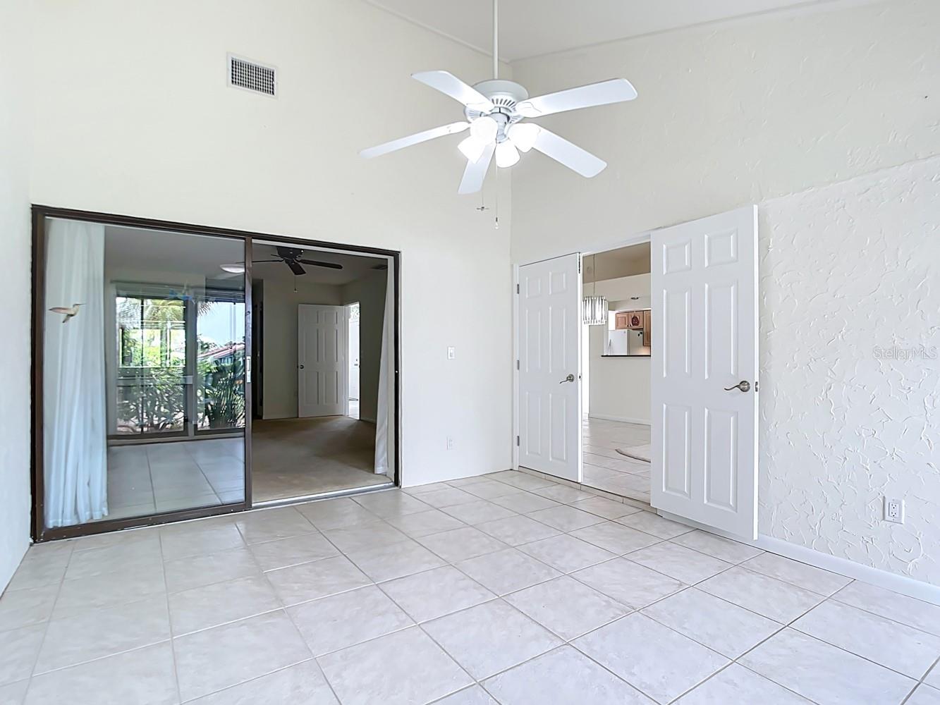Image 35 of 53 For 780 Sarabay Road 16