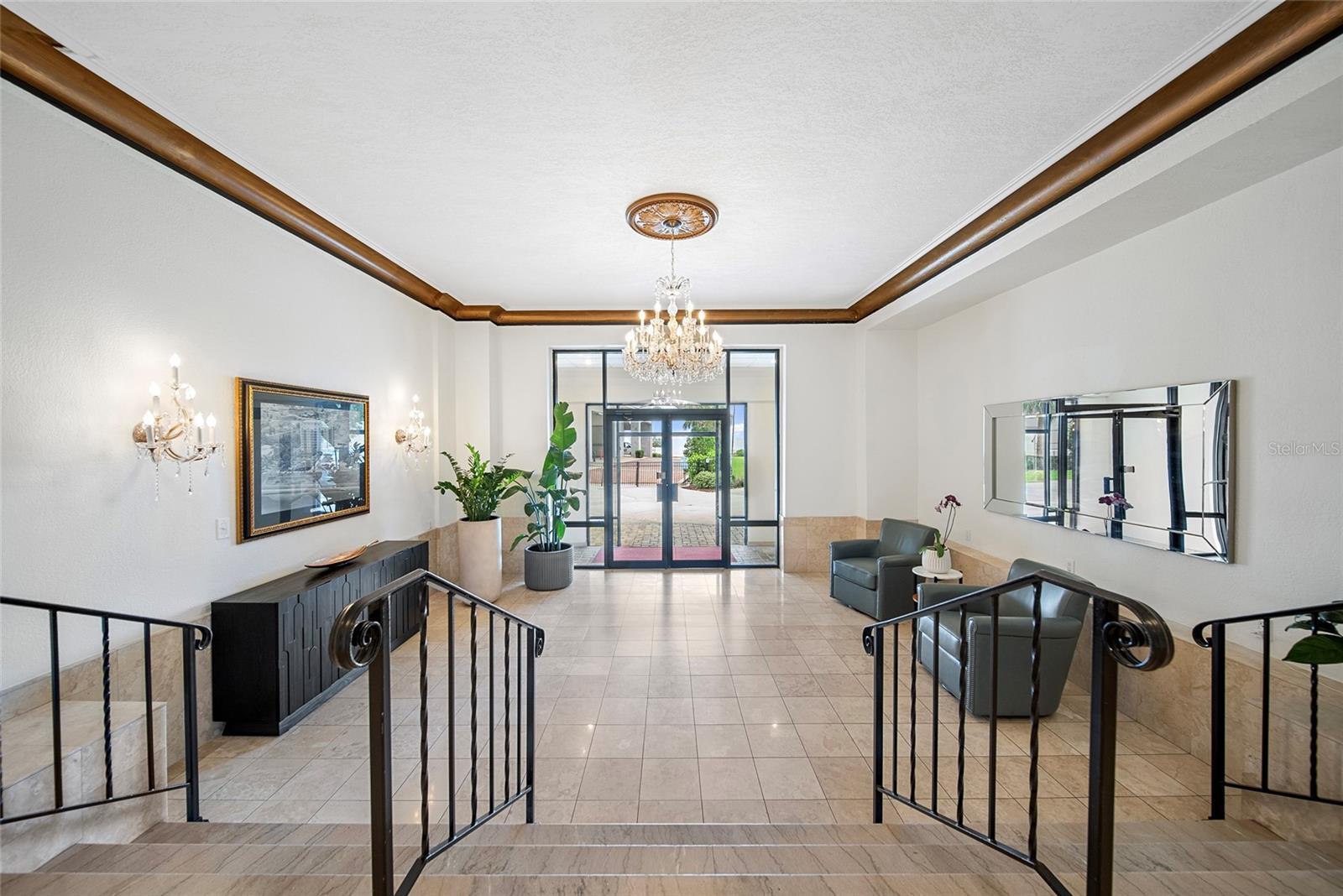 Image 6 of 30 For 2109 Bayshore Boulevard 909