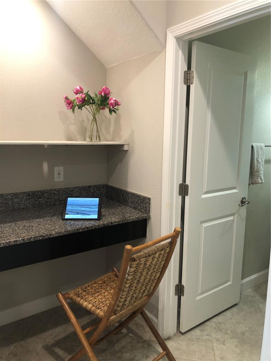Image 12 of 38 For 2588 Bartolo Drive