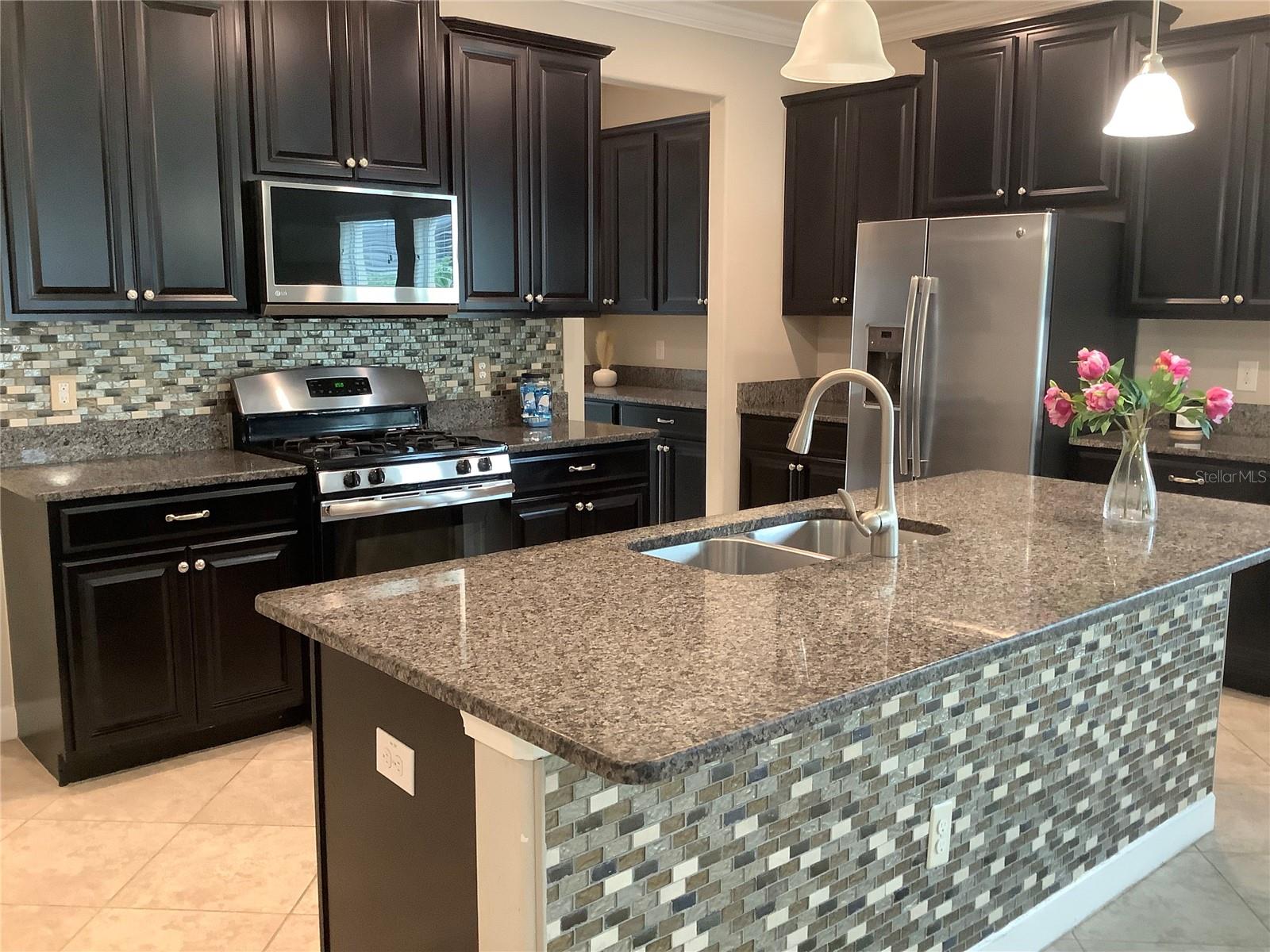 Image 4 of 38 For 2588 Bartolo Drive