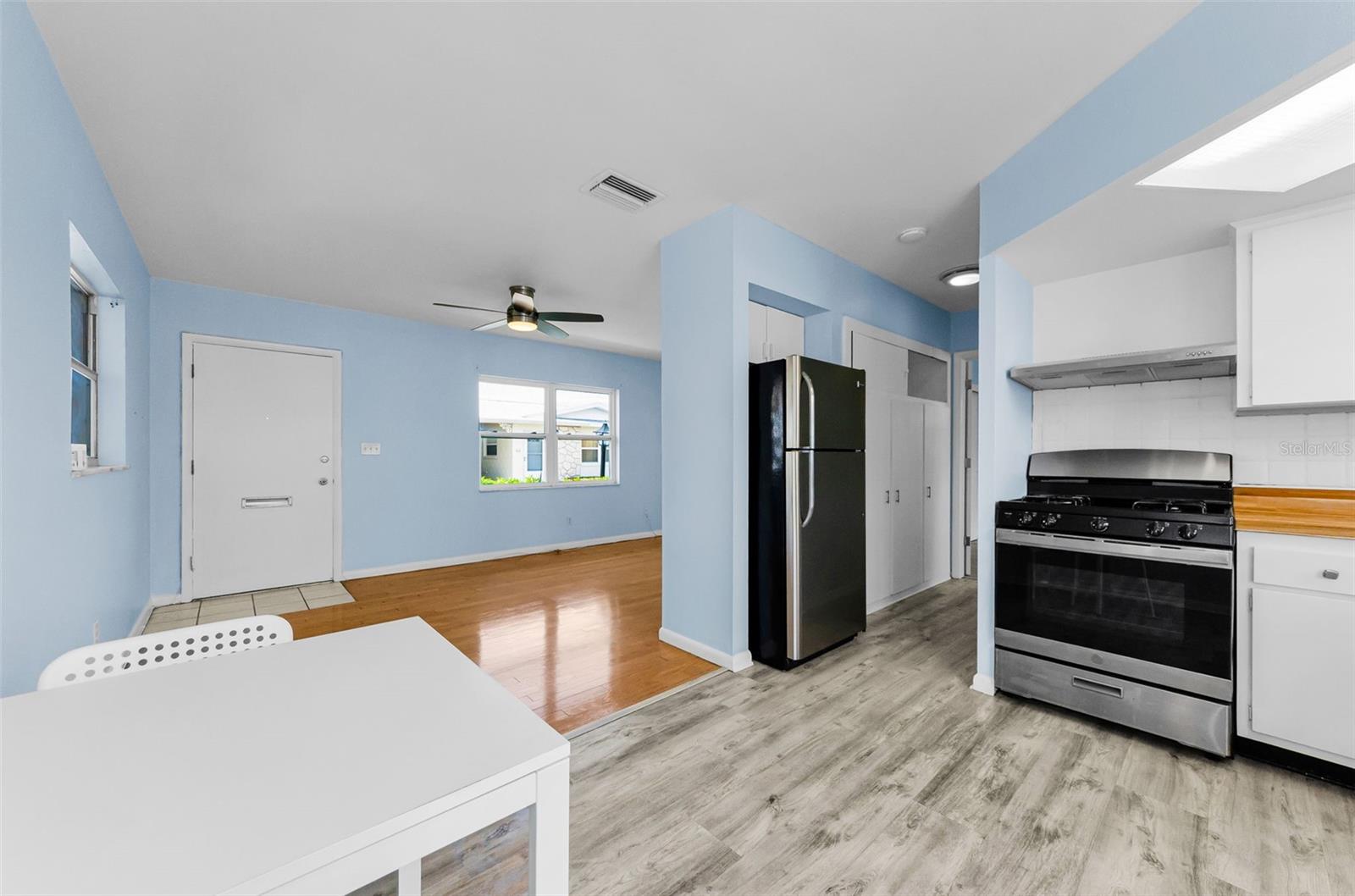 Image 12 of 34 For 12400 Park Boulevard 311