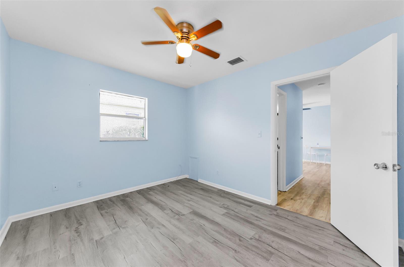 Image 14 of 34 For 12400 Park Boulevard 311