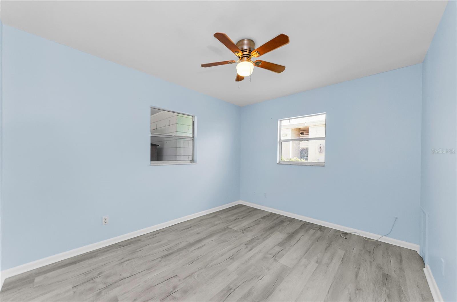 Image 15 of 34 For 12400 Park Boulevard 311