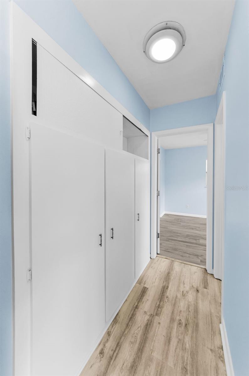 Image 17 of 34 For 12400 Park Boulevard 311