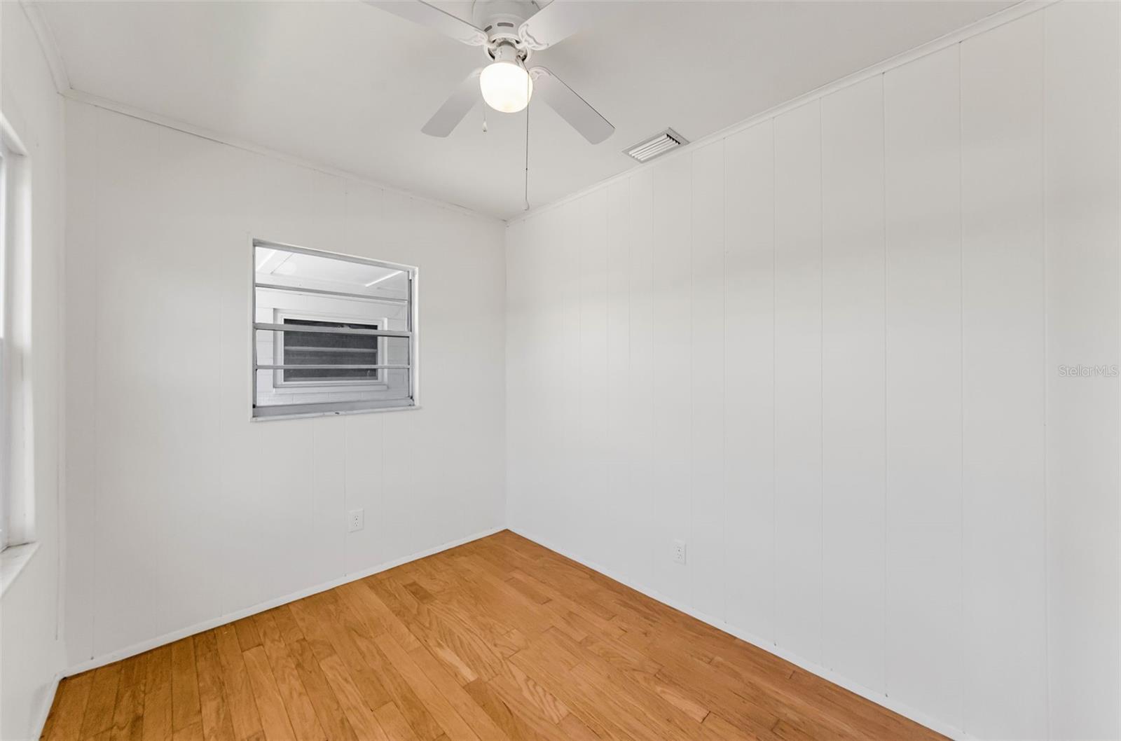Image 18 of 34 For 12400 Park Boulevard 311