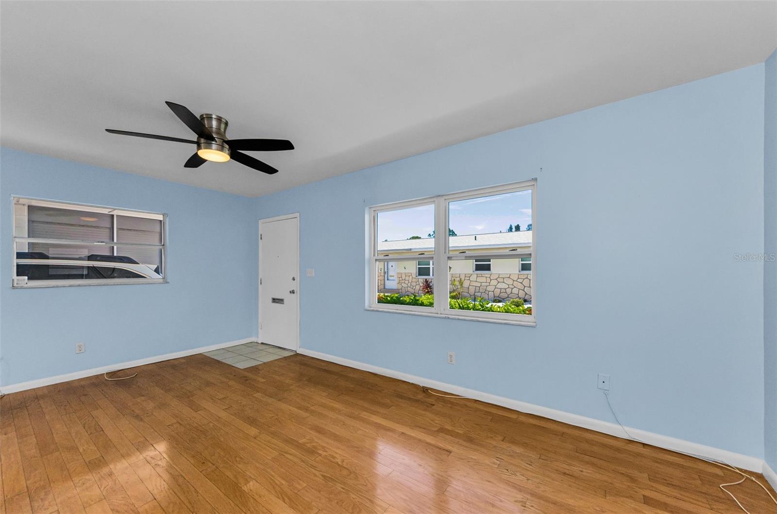 Image 7 of 34 For 12400 Park Boulevard 311