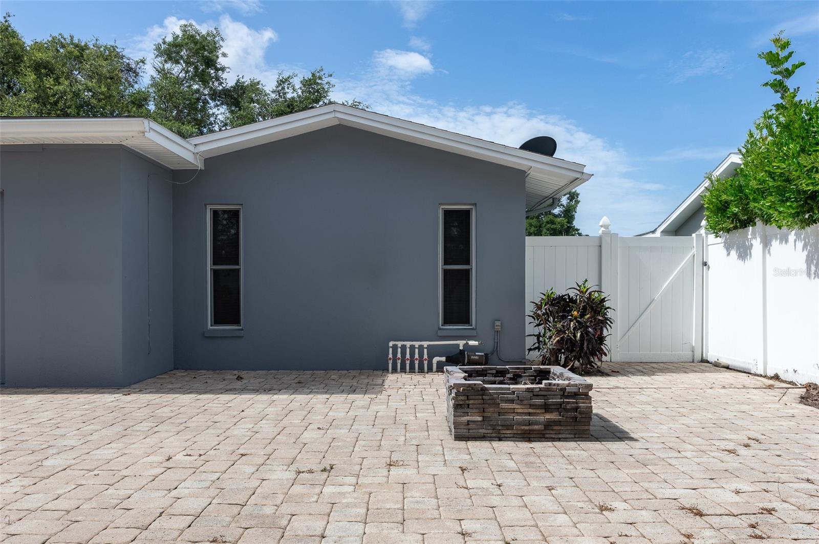Image 30 of 35 For 12979 89th Avenue