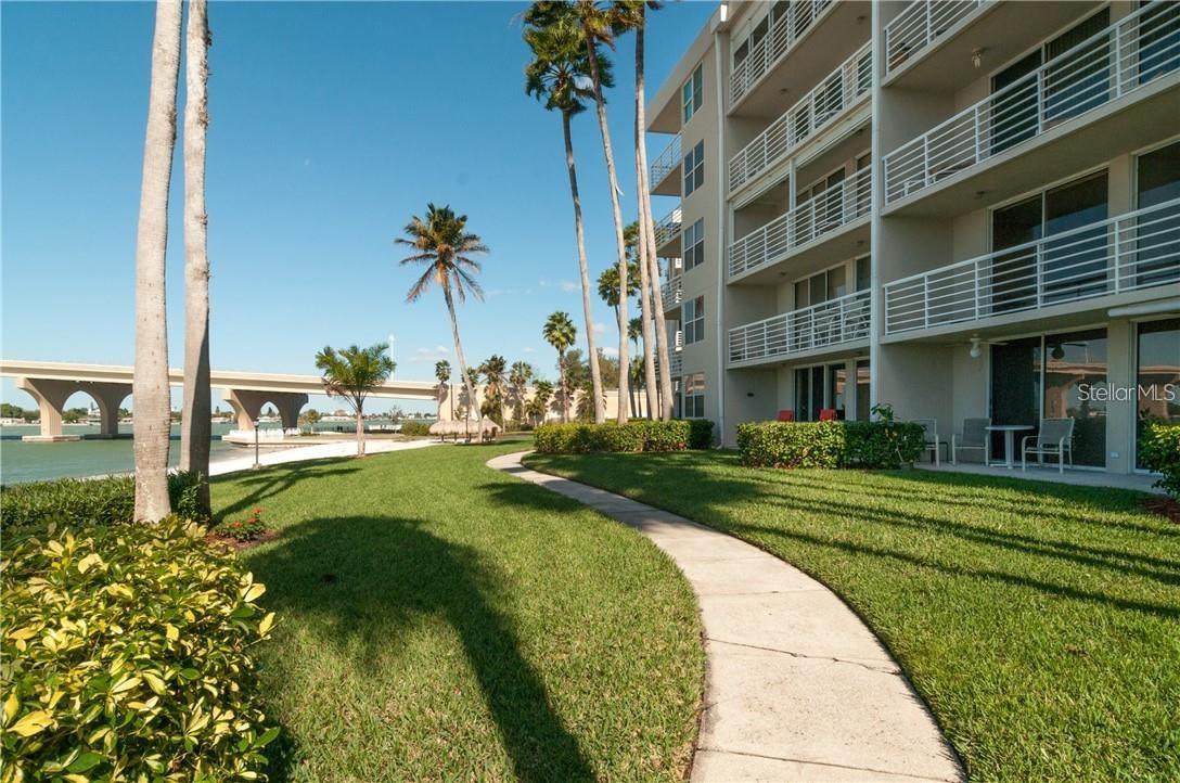 Image 37 of 39 For 5801 Bahia Del Mar Circle 113