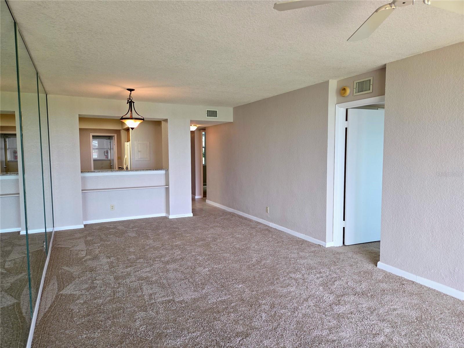 Image 5 of 39 For 5801 Bahia Del Mar Circle 113