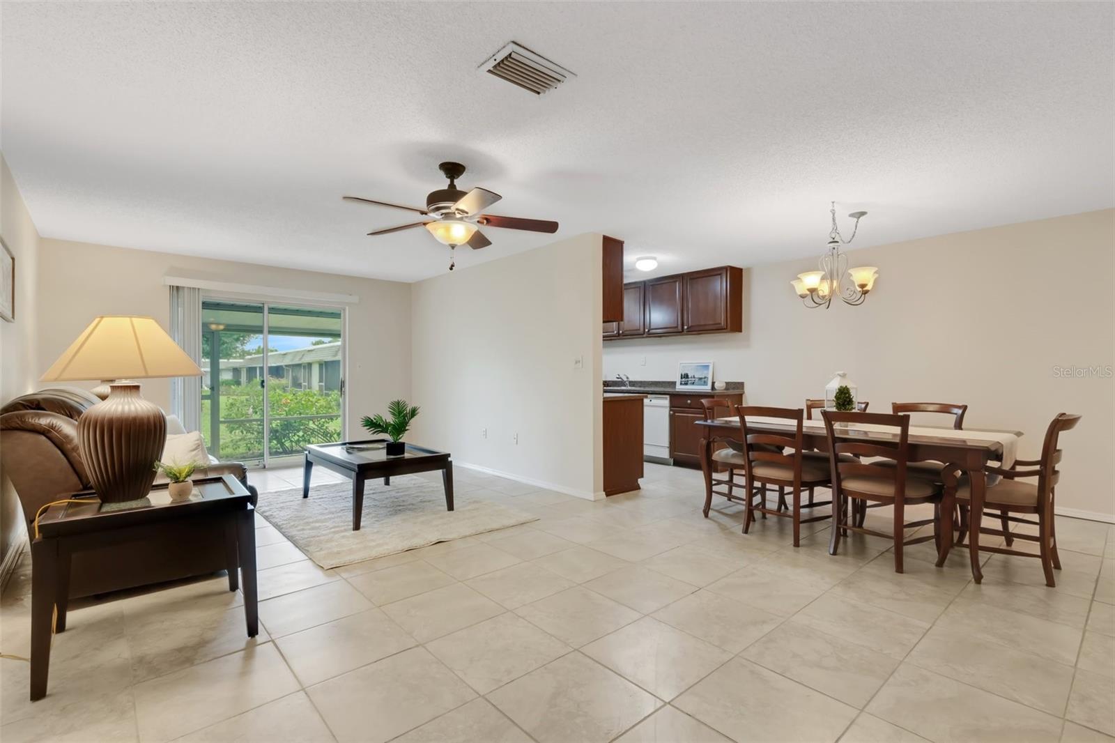 Image 10 of 63 For 4160 Fruitville Road 77