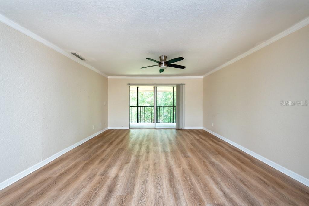 Image 8 of 13 For 200 Country Club Drive 1402