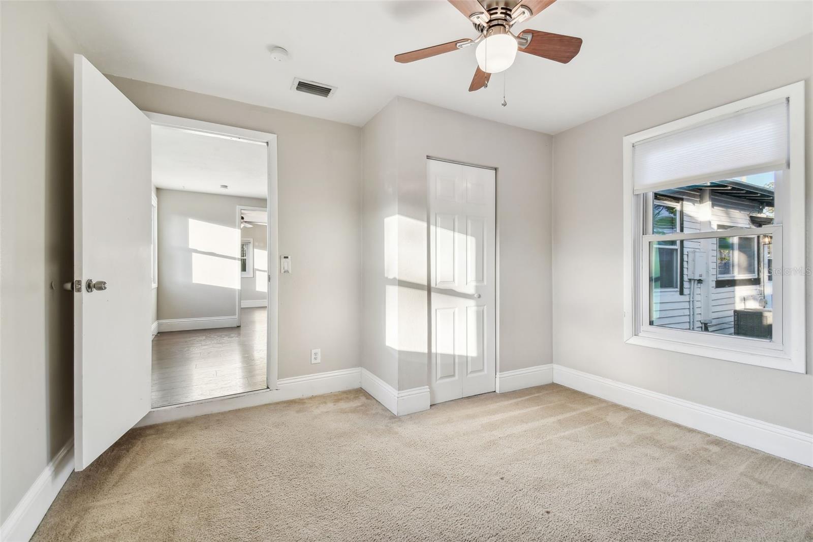 Image 17 of 24 For 937 26th Street N