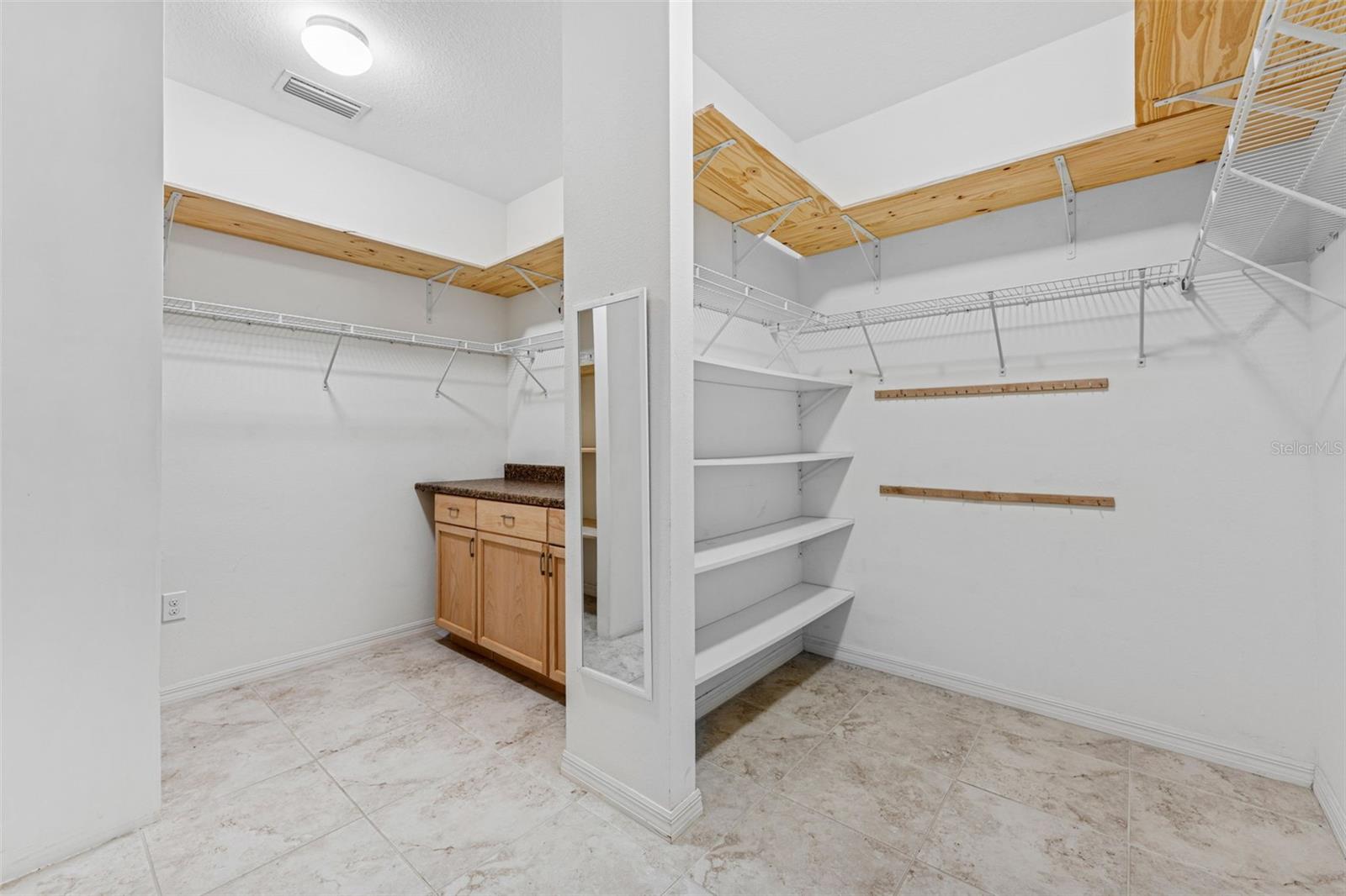 Image 20 of 45 For 13334 Palmera Vista Drive