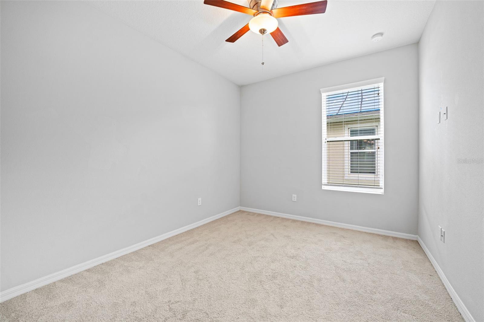 Image 21 of 45 For 13334 Palmera Vista Drive