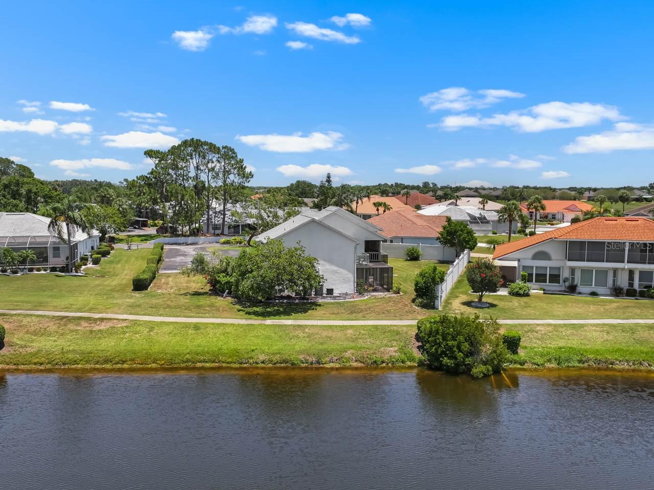 Image 33 of 44 For 609 Lively Drive B