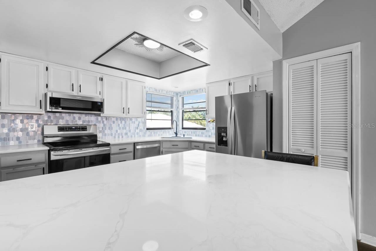Image 6 of 44 For 609 Lively Drive B