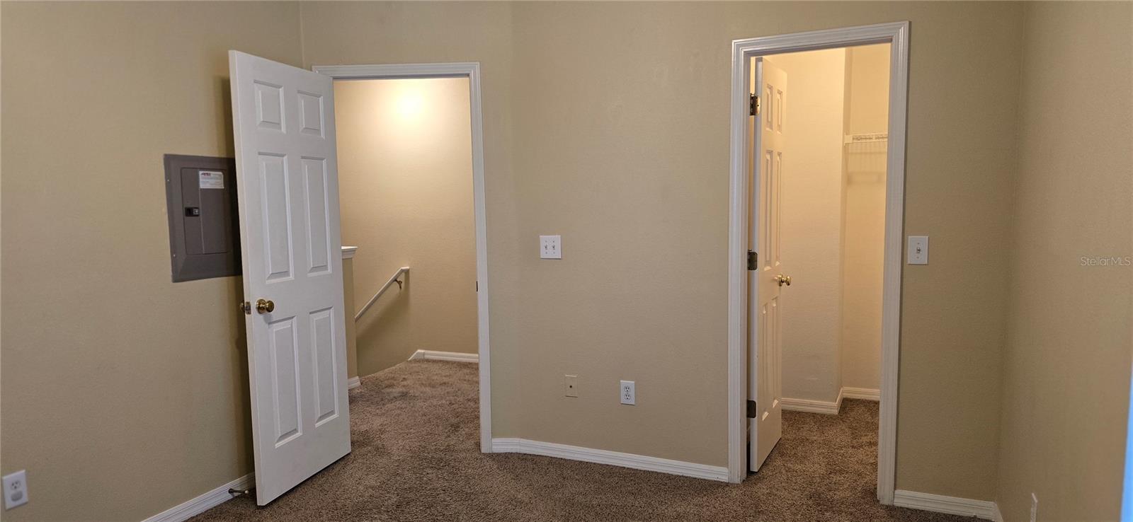 Image 13 of 21 For 11012 Black Swan Court