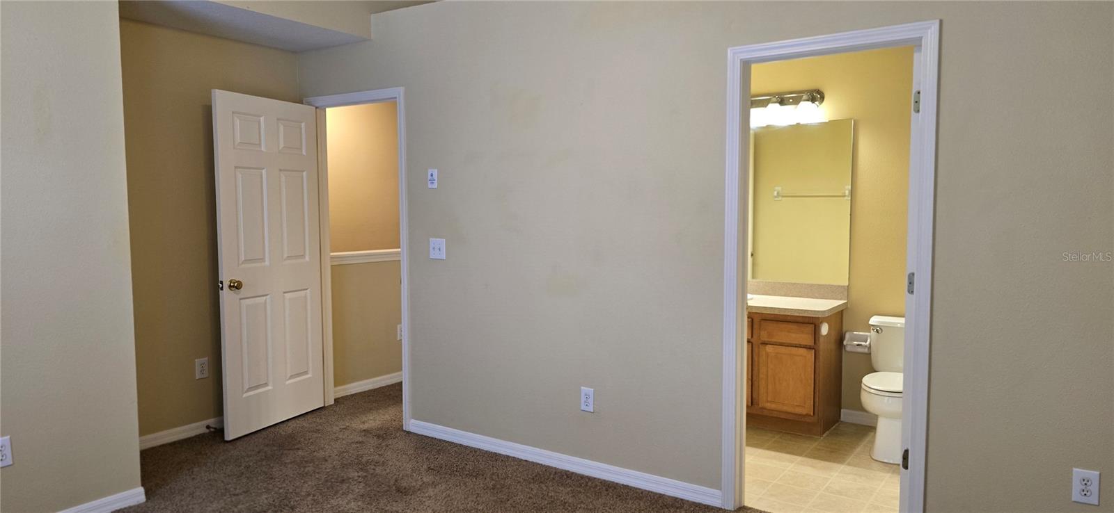 Image 15 of 21 For 11012 Black Swan Court