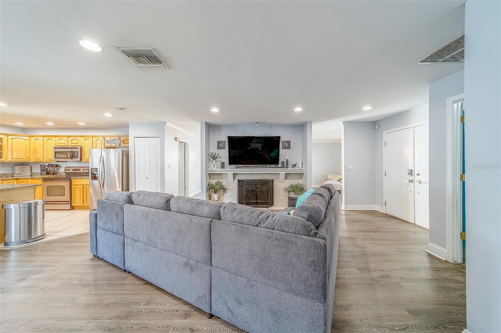Image 4 of 58 For 14414 91st Avenue