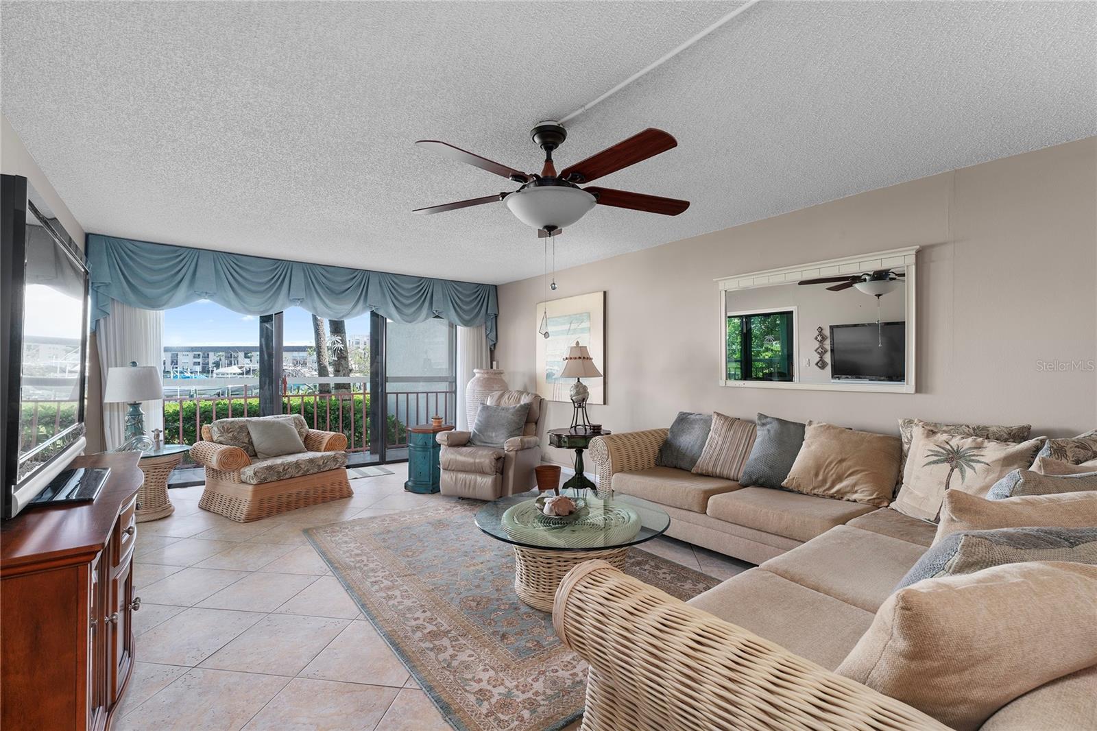 Image 12 of 63 For 7907 Sailboat Key Boulevard S 108