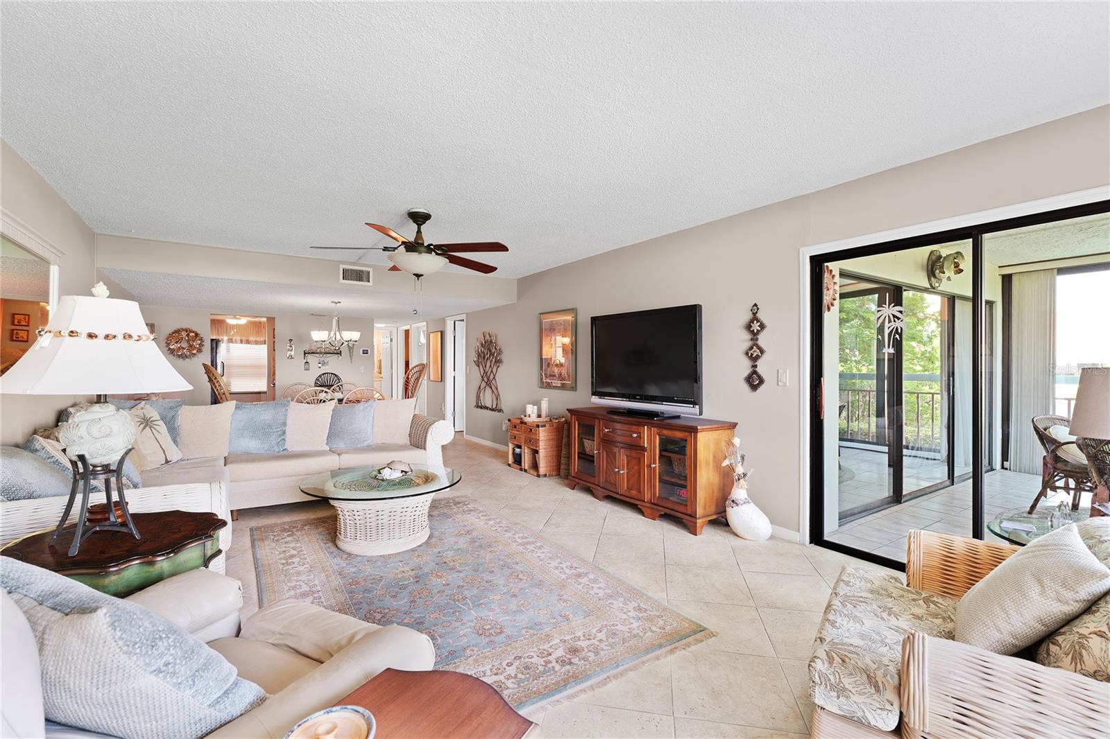 Image 13 of 63 For 7907 Sailboat Key Boulevard S 108