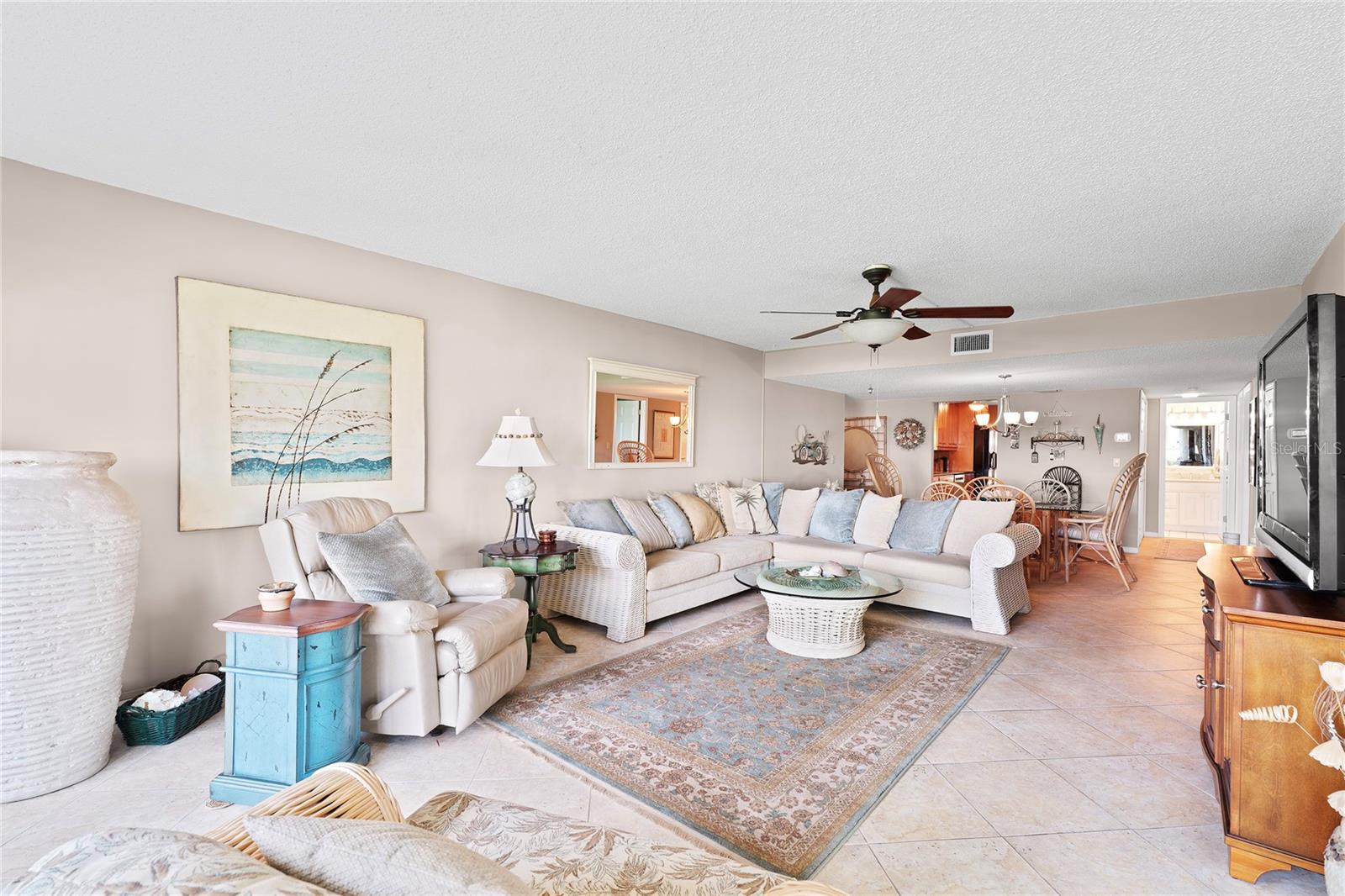 Image 14 of 63 For 7907 Sailboat Key Boulevard S 108