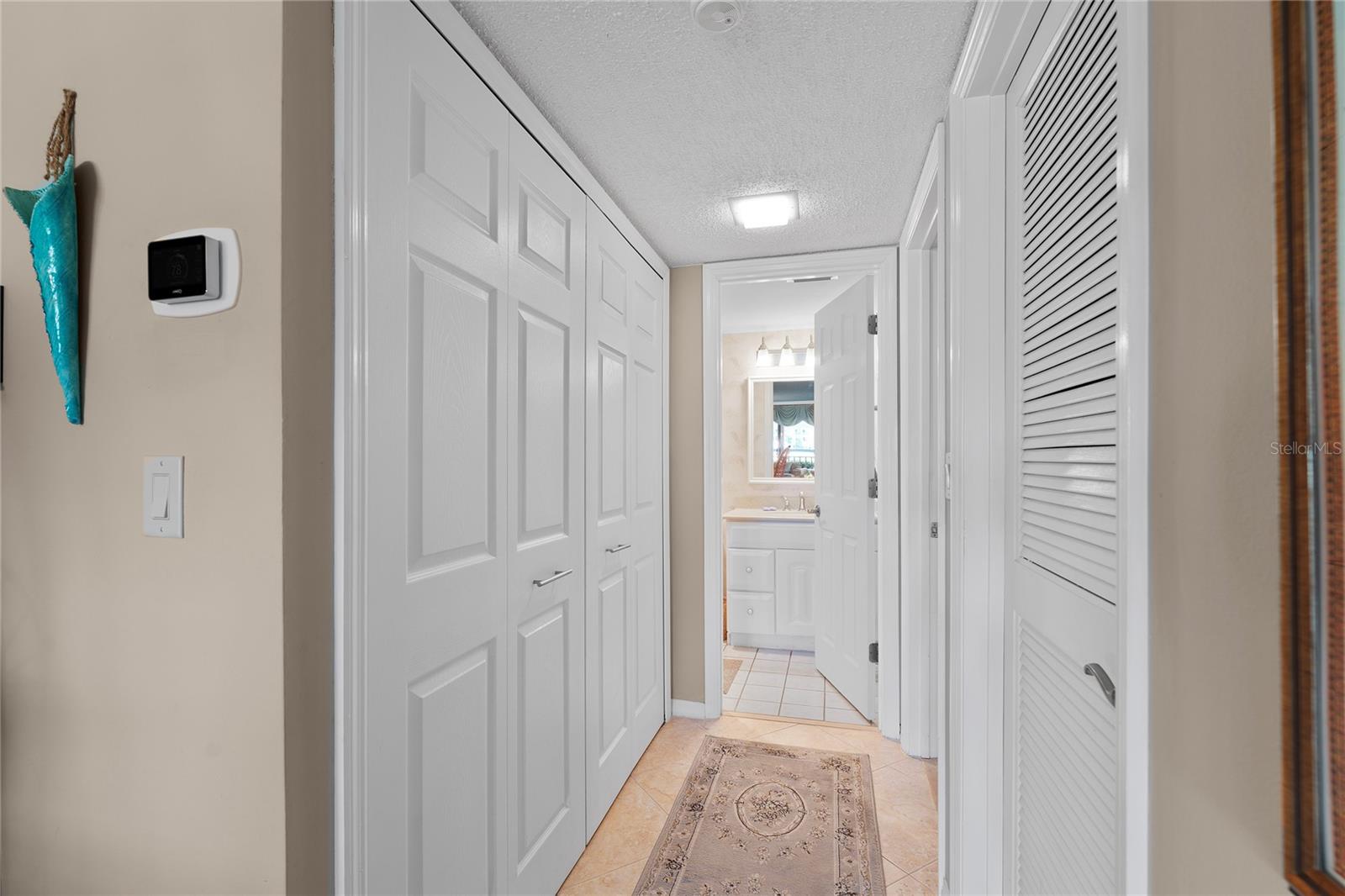 Image 16 of 63 For 7907 Sailboat Key Boulevard S 108