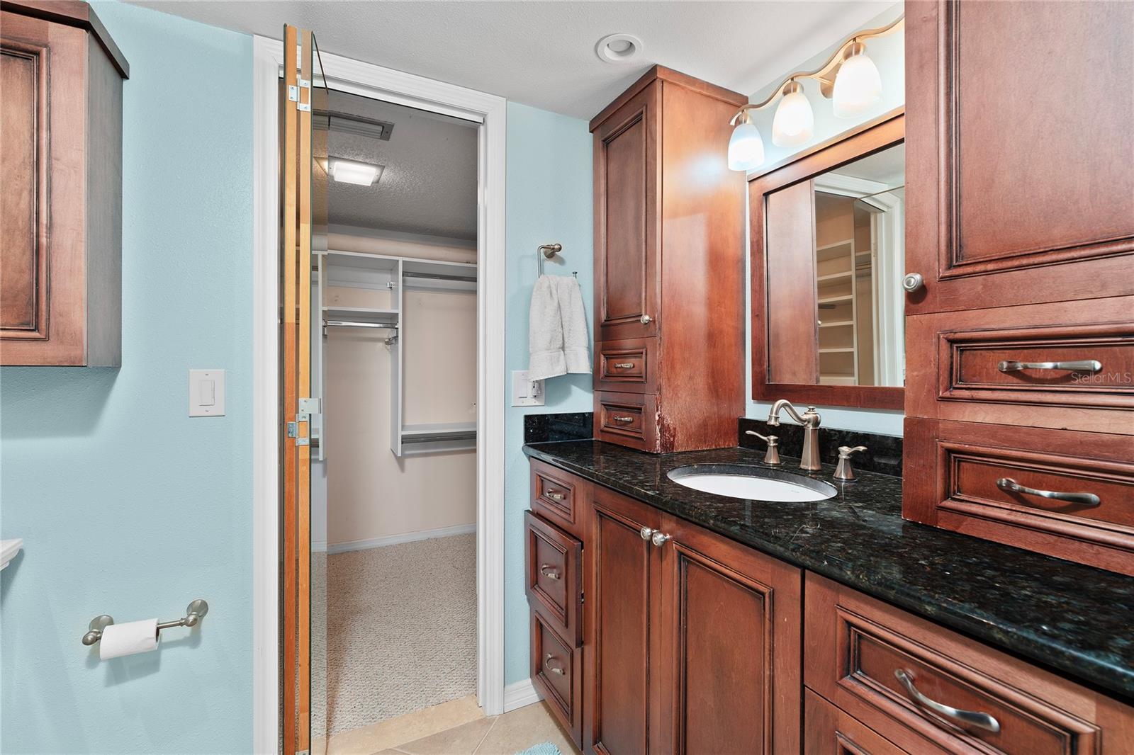 Image 24 of 63 For 7907 Sailboat Key Boulevard S 108