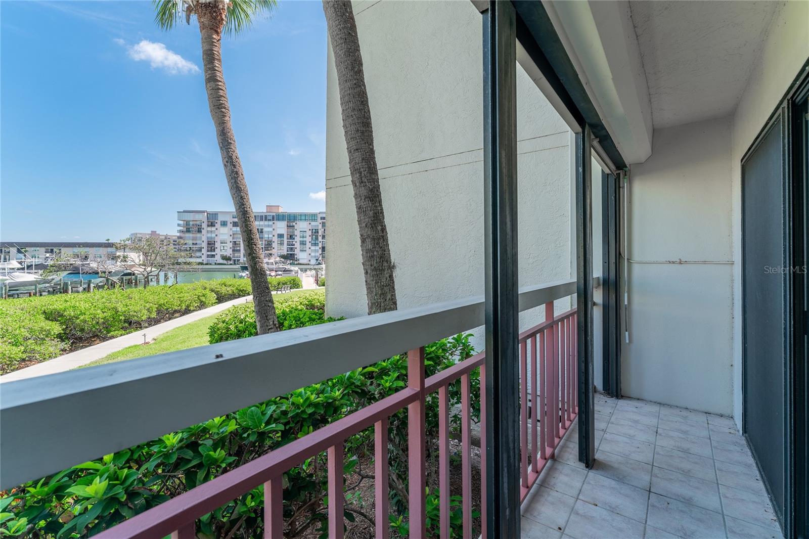 Image 35 of 63 For 7907 Sailboat Key Boulevard S 108