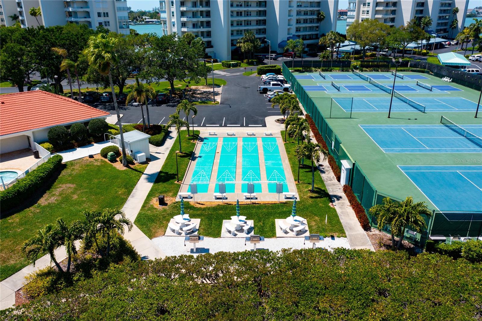 Image 45 of 63 For 7907 Sailboat Key Boulevard S 108