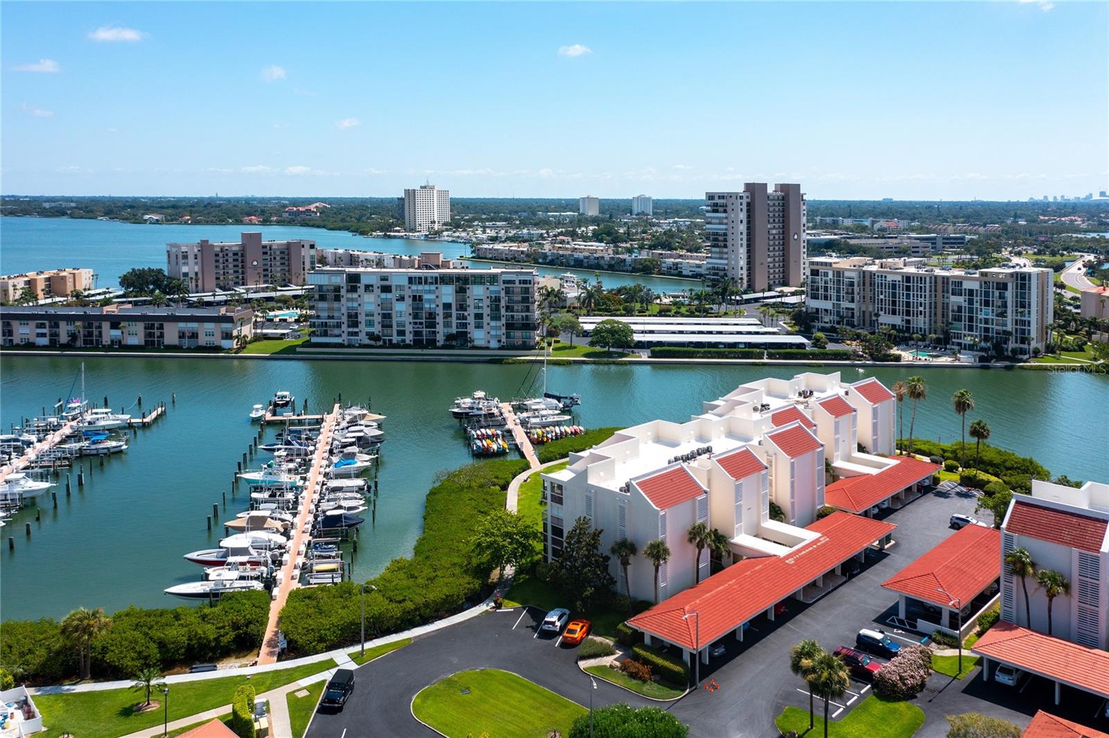 Image 49 of 63 For 7907 Sailboat Key Boulevard S 108