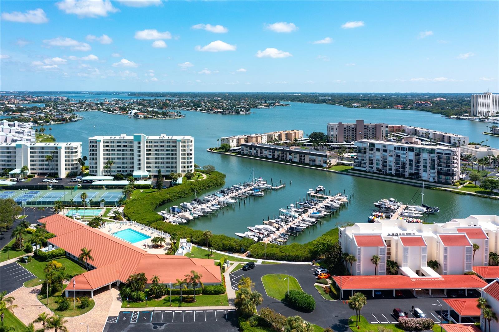 Image 50 of 63 For 7907 Sailboat Key Boulevard S 108