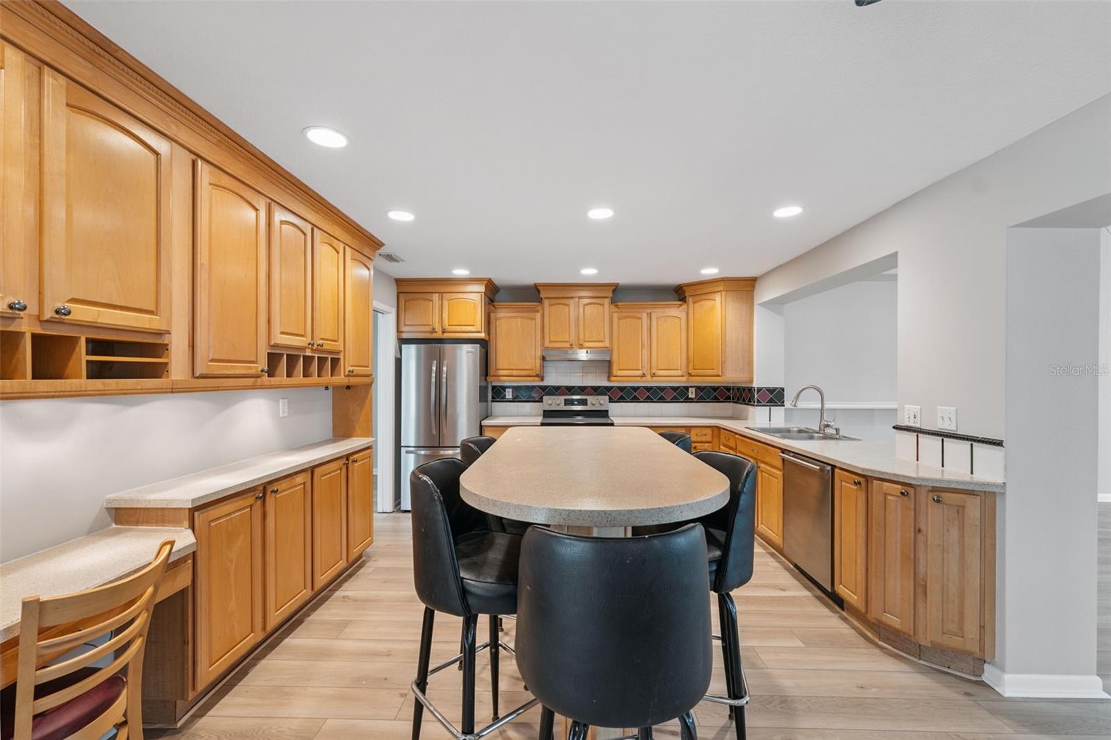Image 13 of 48 For 13986 Bonnie Brae Drive