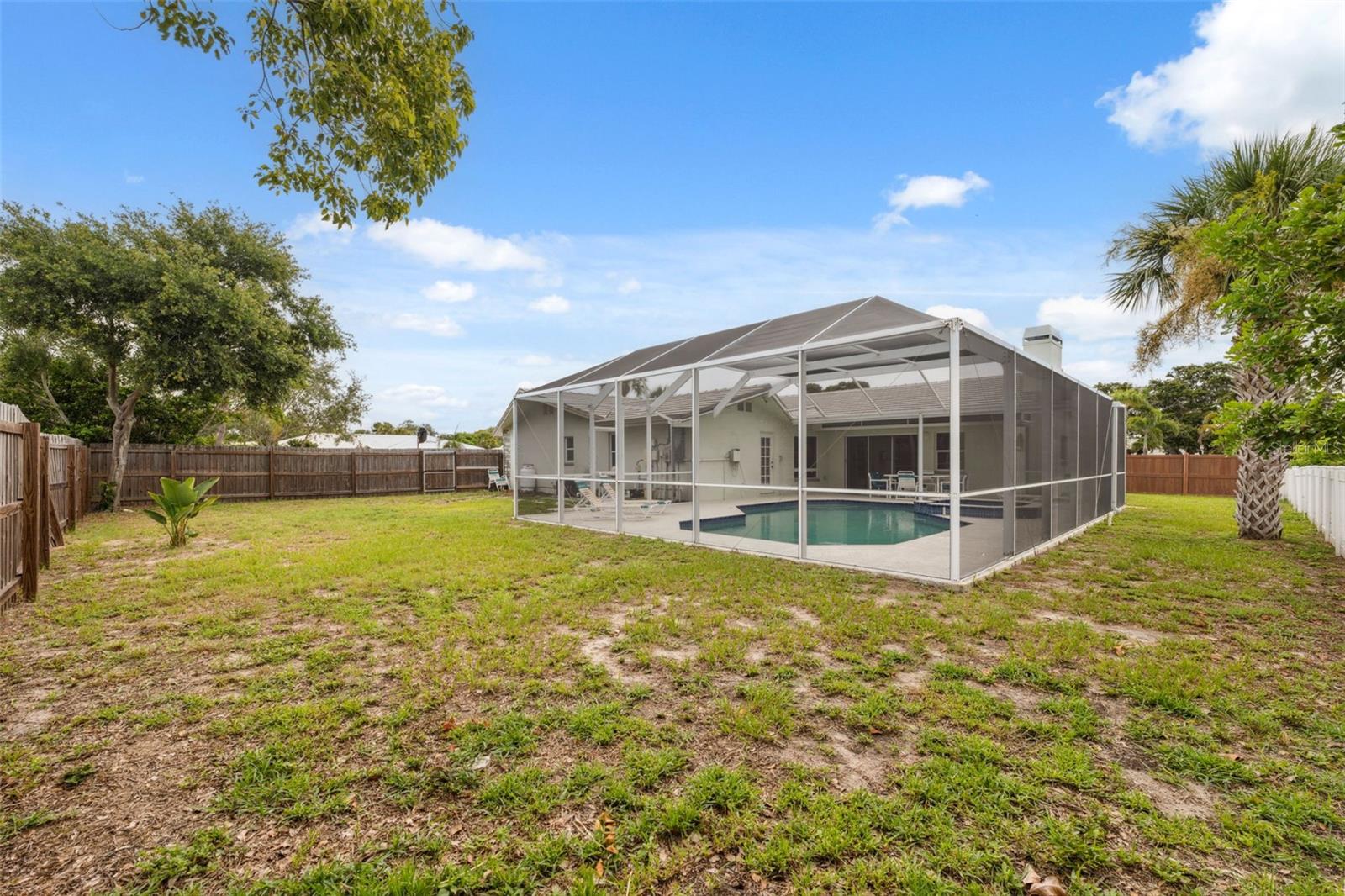 Image 45 of 48 For 13986 Bonnie Brae Drive